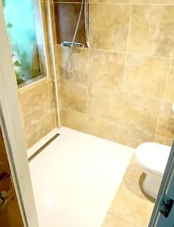 Holiday home The Birch With Hot Tub Bristol